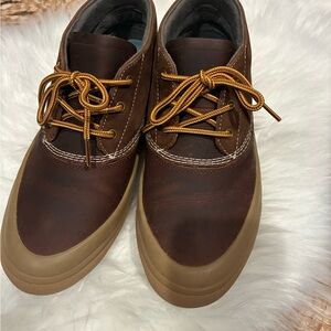 women’s SeaVees size 10 Carson 3 eye boot